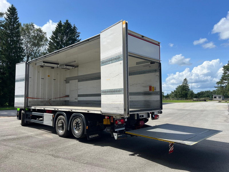 Scania P410 6X2 THERMO KING T-1200R OPEN SIDE - Рефрижератор: фото 2 Scania P410 6X2 THERMO KING T-1200R OPEN SIDE - Рефрижератор: фото 2