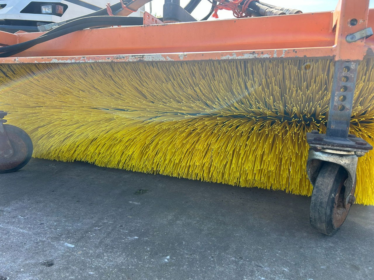 Boxer 1550 Schleppo veegmachine nieuwe borstel - Щетка: фото 5 Boxer 1550 Schleppo veegmachine nieuwe borstel - Щетка: фото 5