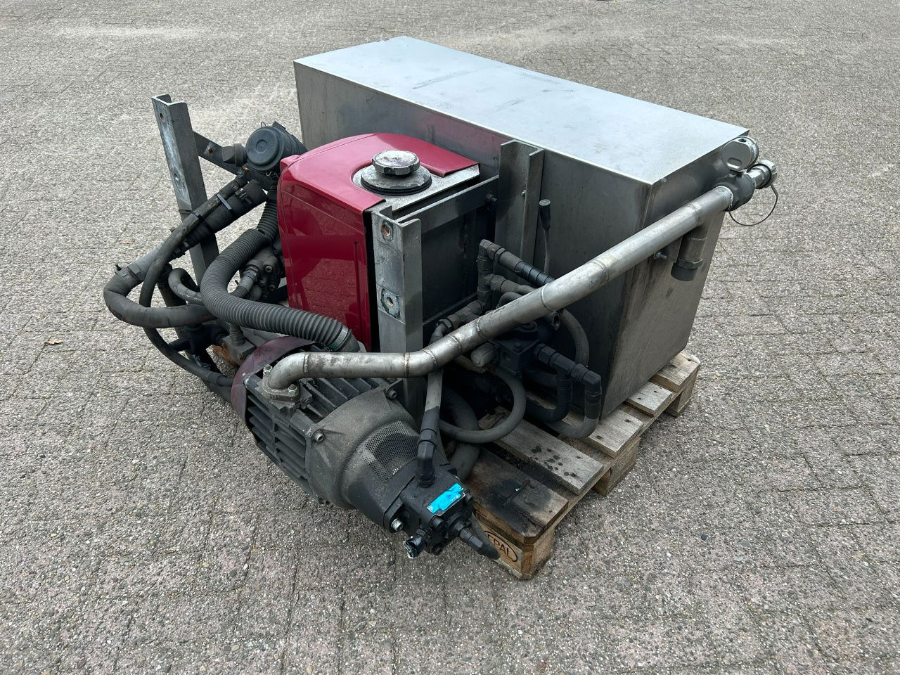 Onbekend electro Unit 380 v / Liquit compressor D 150 Agri/Food - Строительное оборудование: фото 2 Onbekend electro Unit 380 v / Liquit compressor D 150 Agri/Food - Строительное оборудование: фото 2