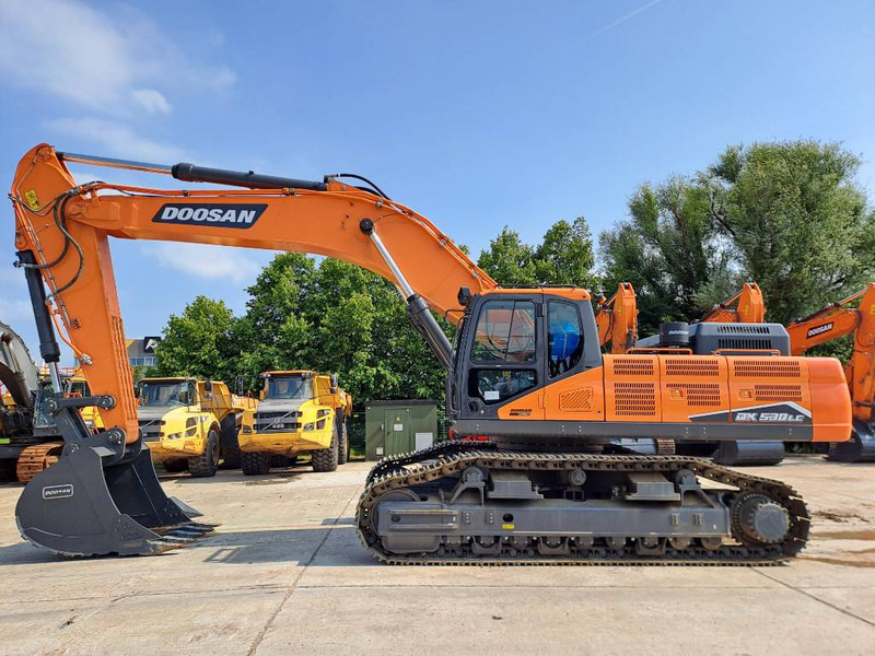 Doosan DX530LC-7M (2 pieces available) - Гусеничный экскаватор: фото 1 Doosan DX530LC-7M (2 pieces available) - Гусеничный экскаватор: фото 1