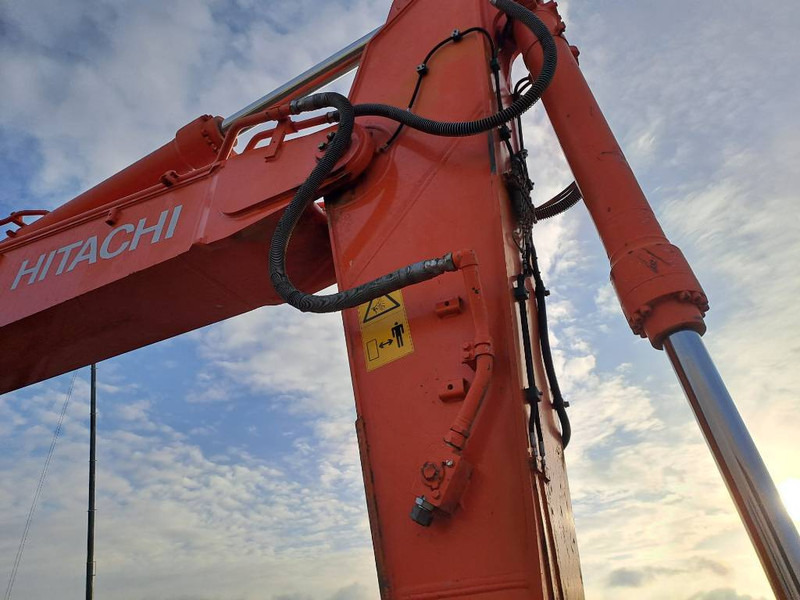 Гусеничный экскаватор Hitachi ZX 350 LC N-6: фото 9