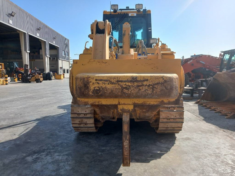 Komatsu D155A-6R (4 Pcs available in Abu Dhabi) - Бульдозер: фото 2 Komatsu D155A-6R (4 Pcs available in Abu Dhabi) - Бульдозер: фото 2