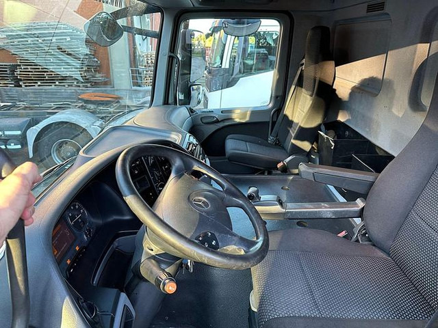 Грузовик-шасси Mercedes-Benz ACTROS 2532: фото 8