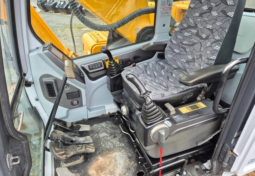 HYUNDAI ROBEX 320 300 - Гусеничный экскаватор: фото 5 HYUNDAI ROBEX 320 300 - Гусеничный экскаватор: фото 5