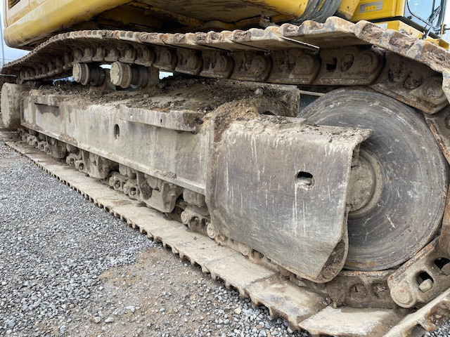 Гусеничный экскаватор KOMATSU HB365LC-3: фото 13