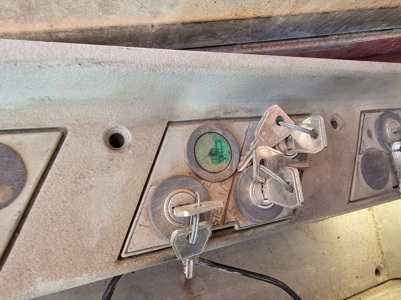 Экскаватор для демонтажных работ LIEBHERR R944B VH-HD. UHD boom and standart boom included.: фото 15 Экскаватор для демонтажных работ LIEBHERR R944B VH-HD. UHD boom and standart boom included.: фото 15