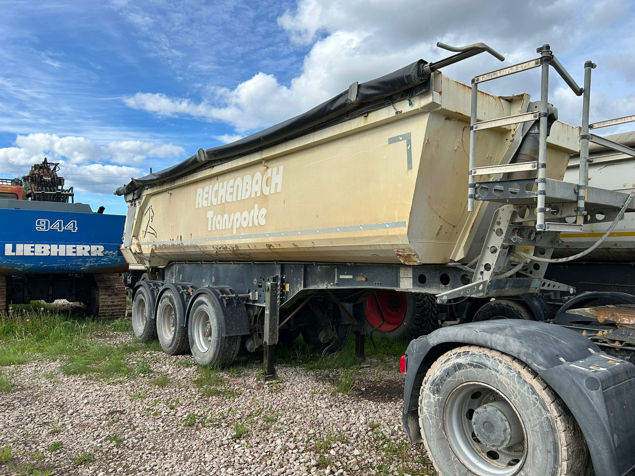 SCHMITZ Cargobull SKI 24 - Самосвальный полуприцеп: фото 2 SCHMITZ Cargobull SKI 24 - Самосвальный полуприцеп: фото 2