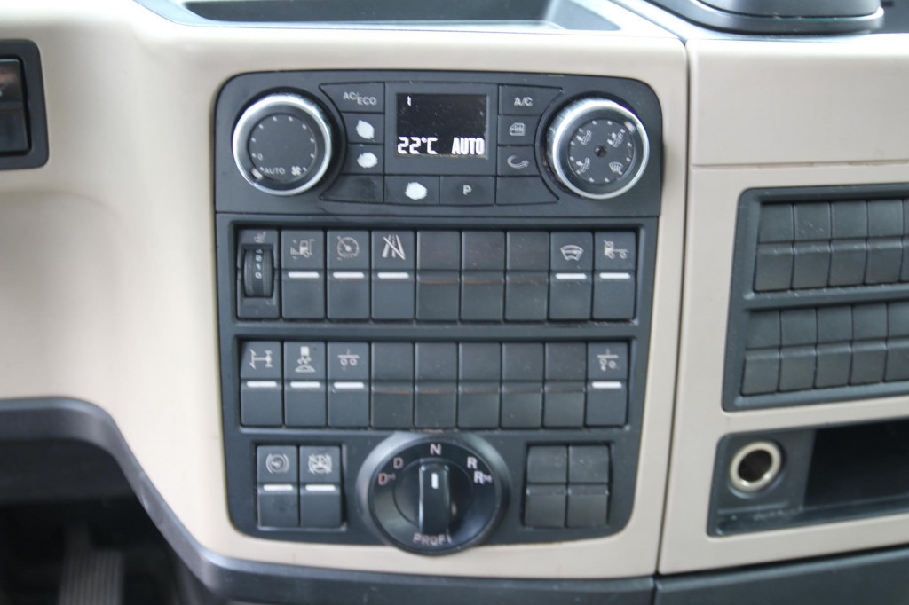 MAN TGX 18.500 XXL Standklima Navi Xenon Retarder - Тягач: фото 5 MAN TGX 18.500 XXL Standklima Navi Xenon Retarder - Тягач: фото 5
