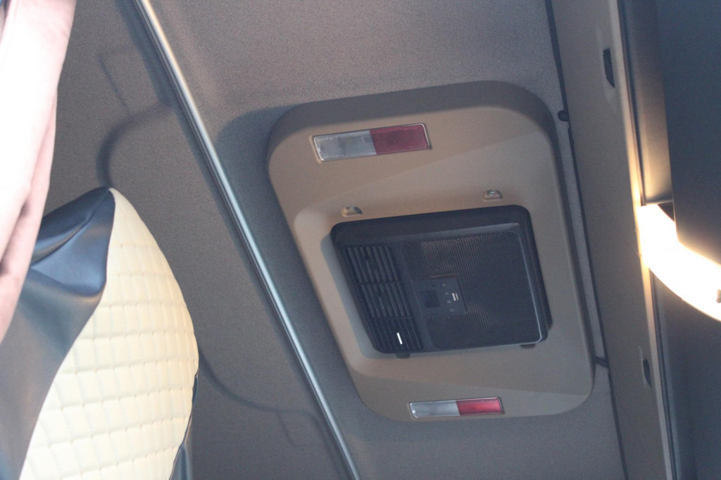 MAN TGX 510 XL Retarder Alufelgen Standklima 2 Tank - Тягач: фото 4 MAN TGX 510 XL Retarder Alufelgen Standklima 2 Tank - Тягач: фото 4