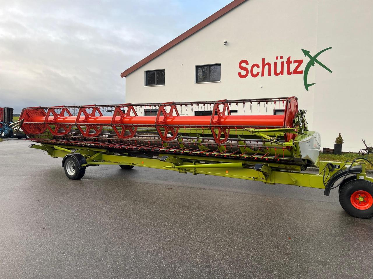 CLAAS Schneidwerk Vario V900 mit Wagen, Rapsausrüstung - Тележка для жатки: фото 2 CLAAS Schneidwerk Vario V900 mit Wagen, Rapsausrüstung - Тележка для жатки: фото 2