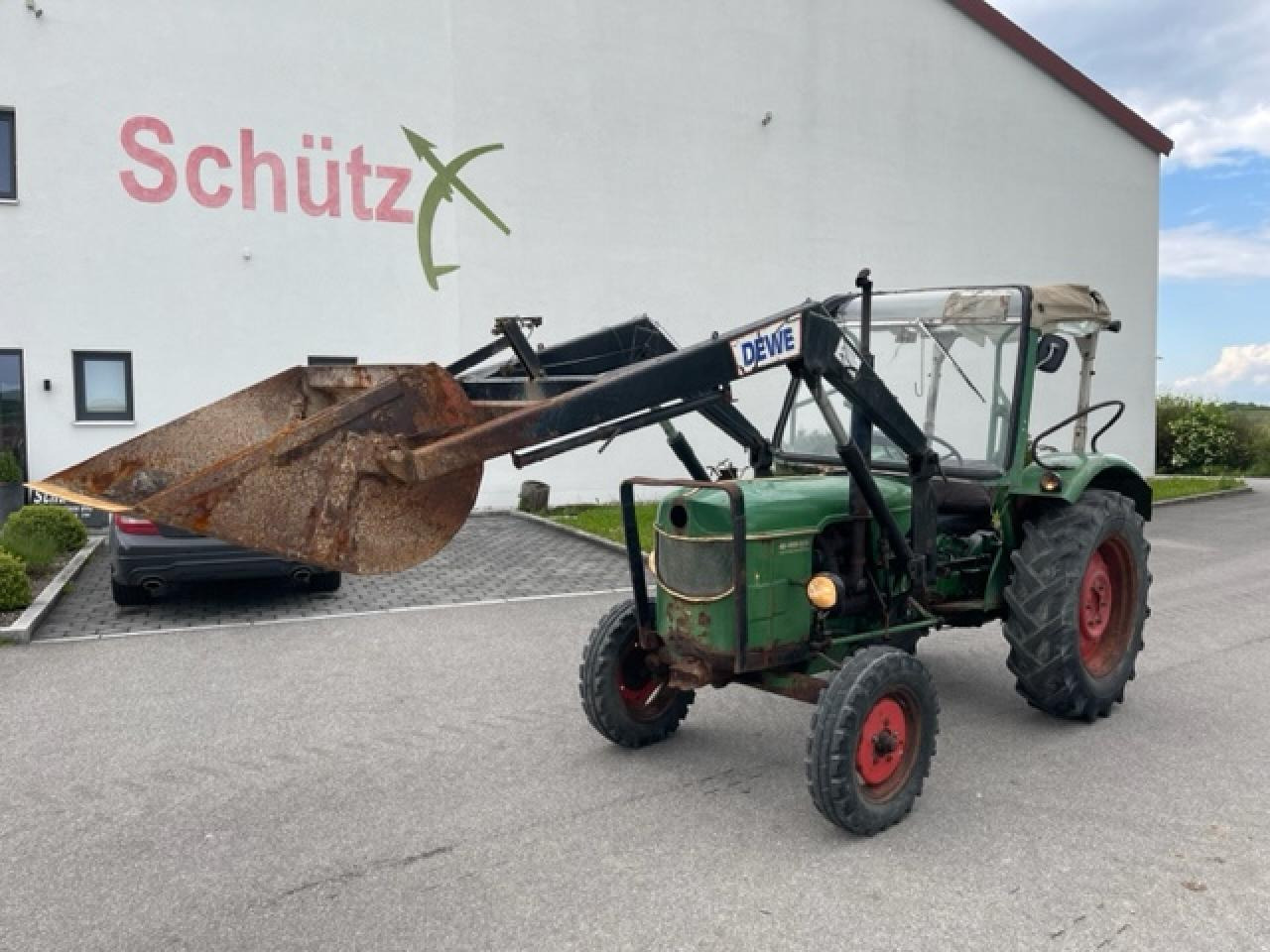 Deutz-Fahr D 4005 mit Frontlader - Трактор: фото 2 Deutz-Fahr D 4005 mit Frontlader - Трактор: фото 2