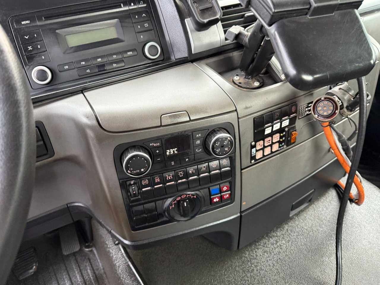 Грузовик-шасси MAN TGS 18.360 4x4 Winterdienst Meiller Fahrgestell: фото 6 Грузовик-шасси MAN TGS 18.360 4x4 Winterdienst Meiller Fahrgestell: фото 6