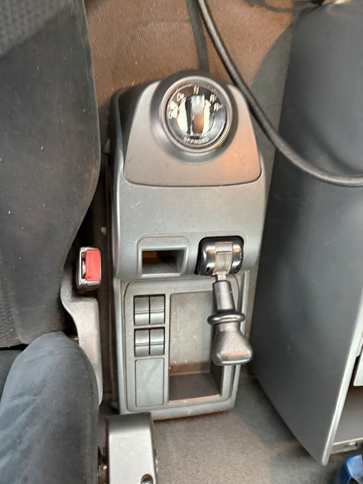 Крюковой мультилифт MAN TGS 33.400 6x6 Blattfederung Original 120500 km: фото 20 Крюковой мультилифт MAN TGS 33.400 6x6 Blattfederung Original 120500 km: фото 20