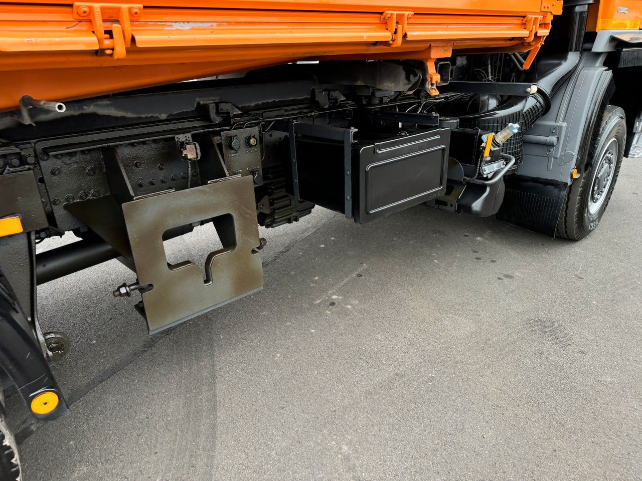 Mercedes-Benz Actros 2036 4x4 Meiler Kipper Winterdienst Euro5 Mercedes-Benz Actros 2036 4x4 Meiller Kipper Winterdienst E 5 - Самосвал: фото 3 Mercedes-Benz Actros 2036 4x4 Meiler Kipper Winterdienst Euro5 Mercedes-Benz Actros 2036 4x4 Meiller Kipper Winterdienst E 5 - Самосвал: фото 3