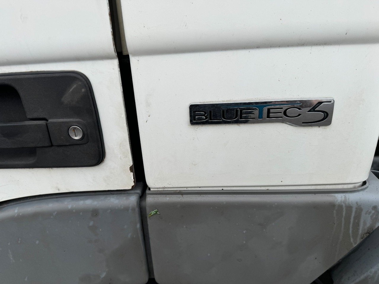 Mercedes-Benz Actros 2532 6x2 MP 3 Fahrgestell Mercedes-Benz Actros 2532 6x2 MP 3 Fahrgestell - Грузовик-шасси: фото 3 Mercedes-Benz Actros 2532 6x2 MP 3 Fahrgestell Mercedes-Benz Actros 2532 6x2 MP 3 Fahrgestell - Грузовик-шасси: фото 3