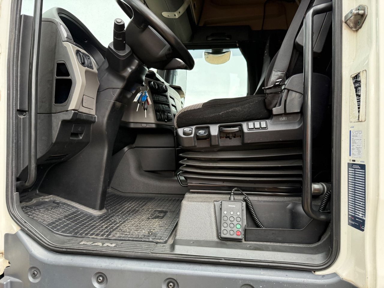 MAN TGX 18.460 - Euro 6- Motorschaden - Hydraulik- - Тягач: фото 4 MAN TGX 18.460 - Euro 6- Motorschaden - Hydraulik- - Тягач: фото 4