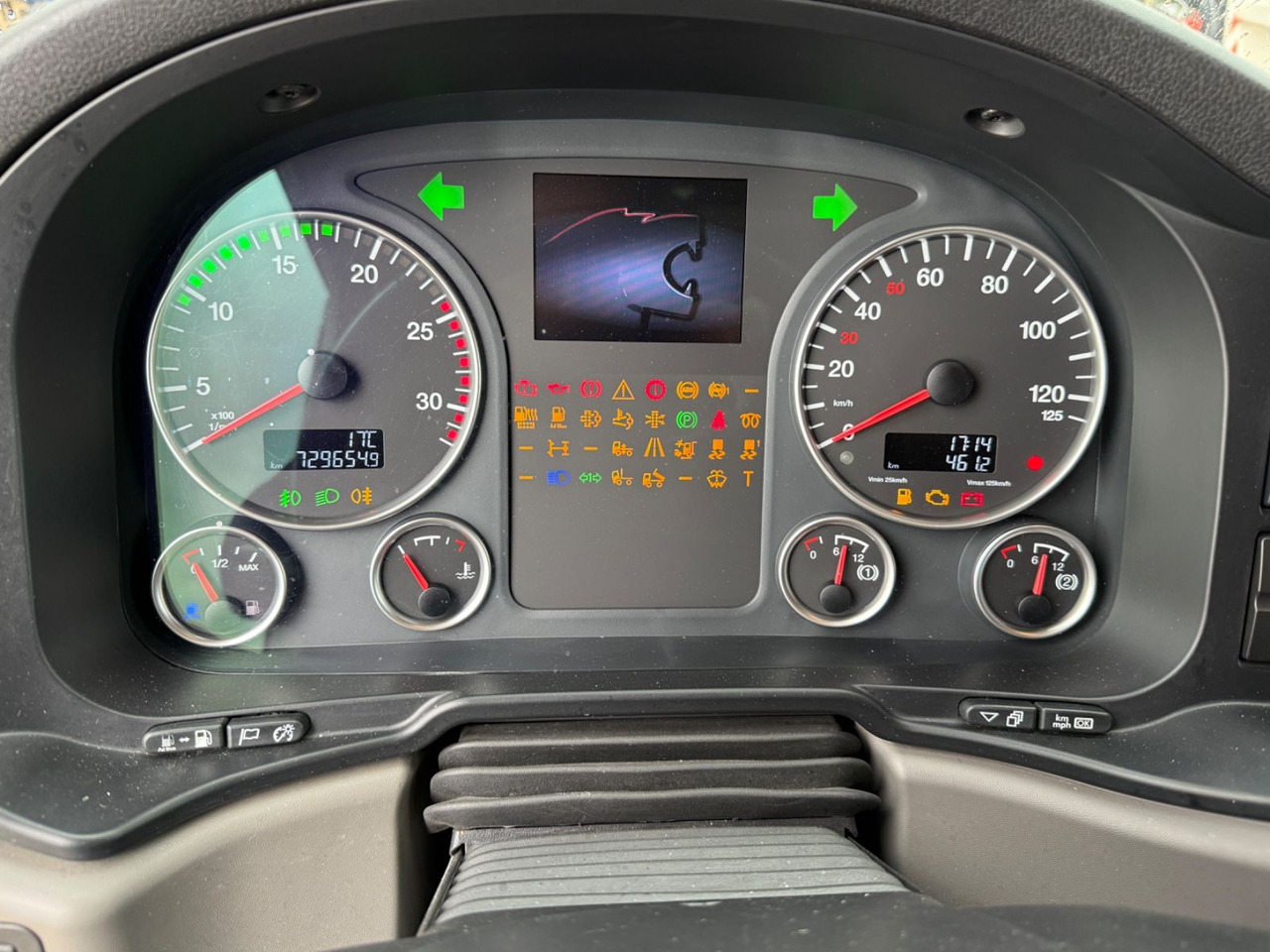 MAN TGX 18.460 - Euro 6- Motorschaden - Hydraulik- - Тягач: фото 5 MAN TGX 18.460 - Euro 6- Motorschaden - Hydraulik- - Тягач: фото 5