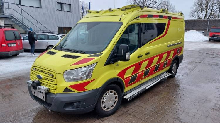 FORD TRANSIT 2,0TDI AMBULANCE KLIMA 1.2018 EURO 6, 3 UNITS - Машина скорой помощи: фото 5 FORD TRANSIT 2,0TDI AMBULANCE KLIMA 1.2018 EURO 6, 3 UNITS - Машина скорой помощи: фото 5