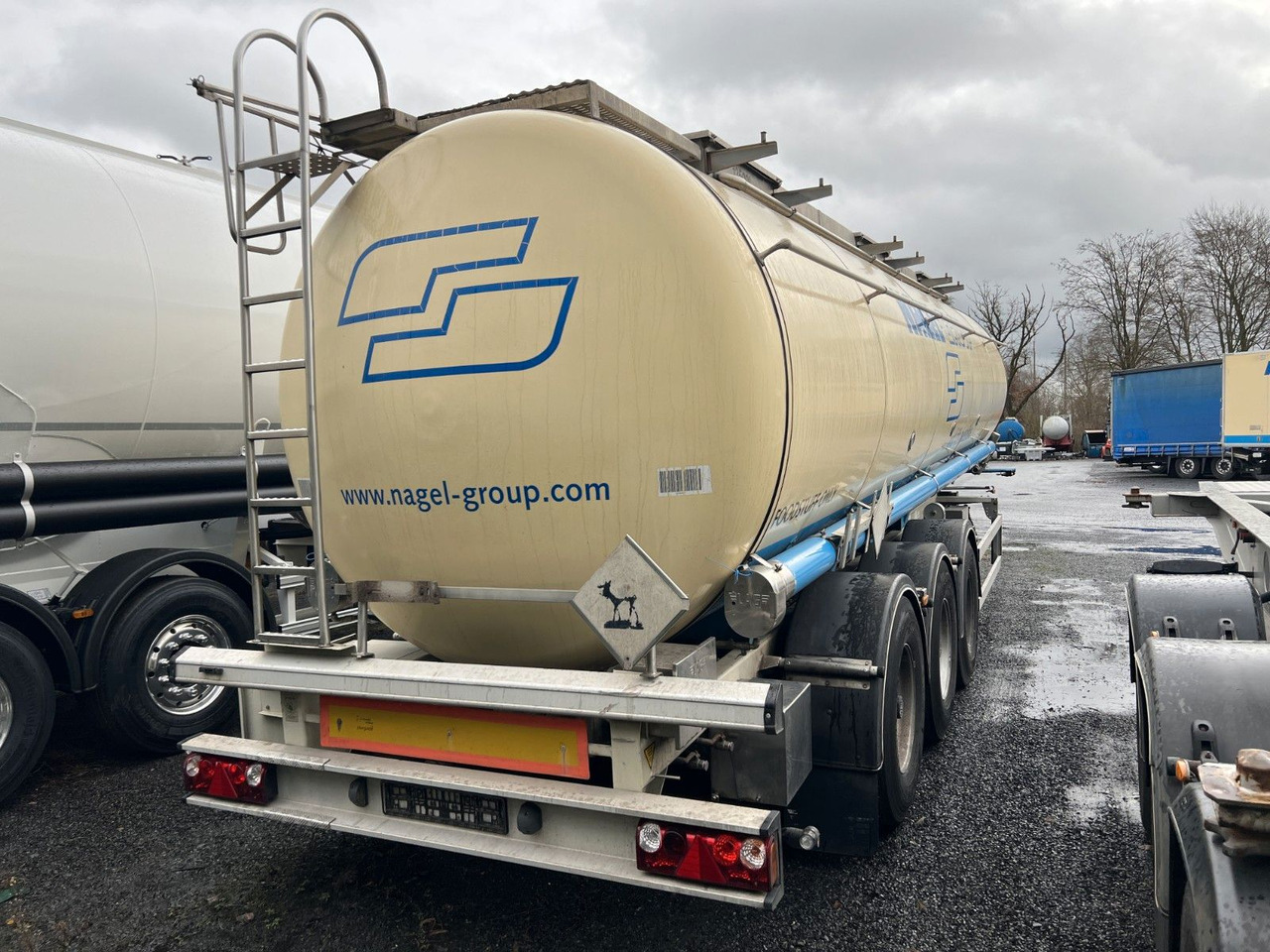 Lag 32.000 l Lebensmitteltank, 3 Kammern, ADR - Полуприцеп-цистерна: фото 3 Lag 32.000 l Lebensmitteltank, 3 Kammern, ADR - Полуприцеп-цистерна: фото 3