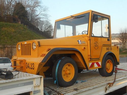 2MB MB30 - Аэродромный тягач: фото 3 2MB MB30 - Аэродромный тягач: фото 3