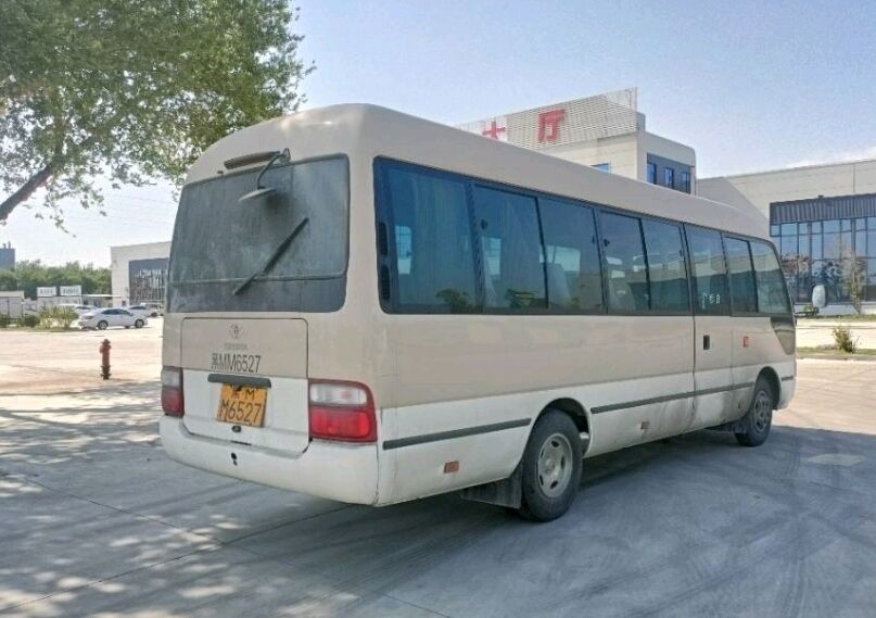 TOYOTA Coaster - Микроавтобус, Пассажирский фургон: фото 4 TOYOTA Coaster - Микроавтобус, Пассажирский фургон: фото 4