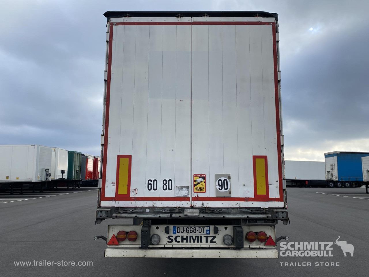 SCHMITZ Curtainsider Standard - Тентованный полуприцеп: фото 2 SCHMITZ Curtainsider Standard - Тентованный полуприцеп: фото 2