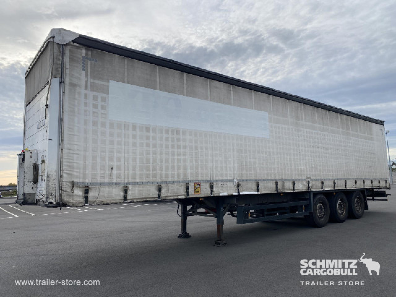 SCHMITZ Curtainsider Standard - Тентованный полуприцеп: фото 1 SCHMITZ Curtainsider Standard - Тентованный полуприцеп: фото 1