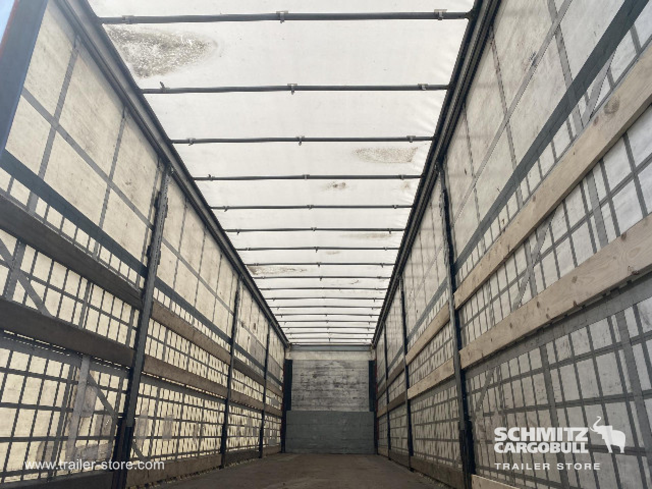 Тентованный полуприцеп SCHMITZ Curtainsider Standard: фото 12