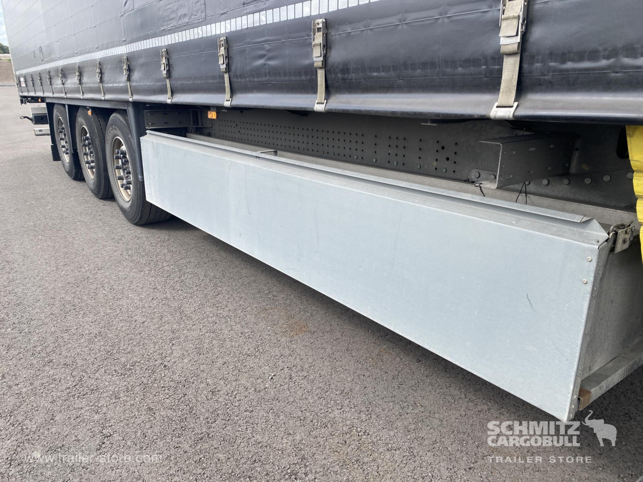 SCHMITZ Curtainsider Standard - Тентованный полуприцеп: фото 4 SCHMITZ Curtainsider Standard - Тентованный полуприцеп: фото 4