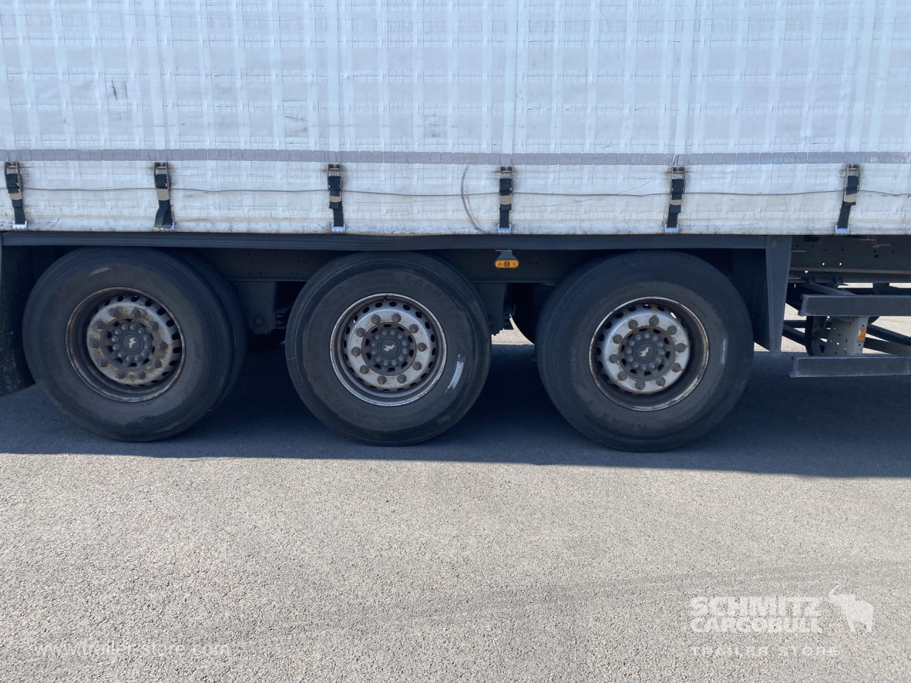 SCHMITZ Curtainsider Standard - Тентованный полуприцеп: фото 3 SCHMITZ Curtainsider Standard - Тентованный полуприцеп: фото 3