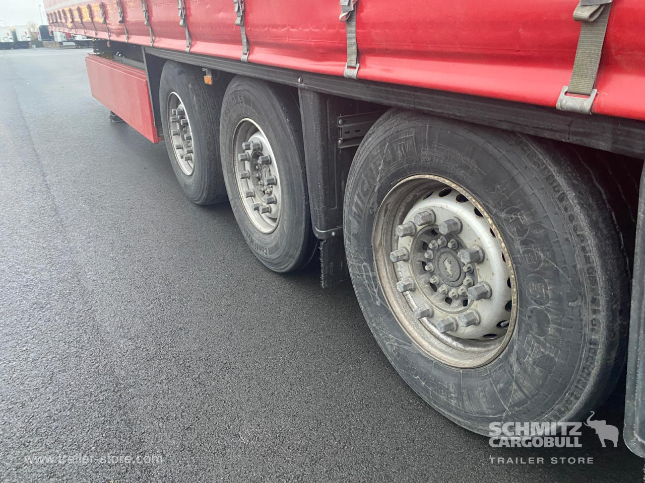 Тентованный полуприцеп SCHMITZ Curtainsider Standard: фото 9