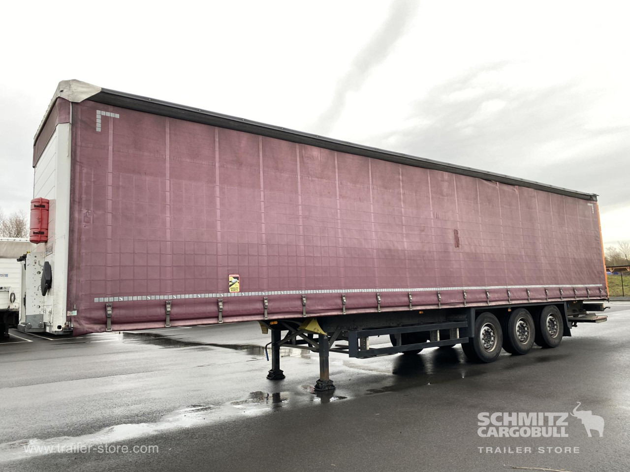 Тентованный полуприцеп SCHMITZ Curtainsider Standard Taillift: фото 6 Тентованный полуприцеп SCHMITZ Curtainsider Standard Taillift: фото 6