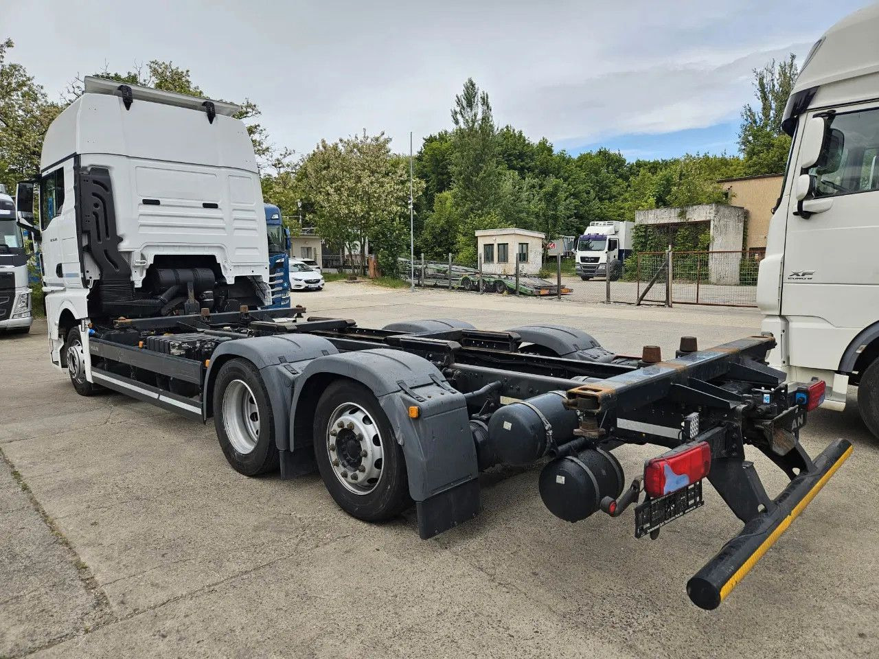MAN TGX 26.470 XXL BDF 6x2 2 units, NAVI, Lift Axle - Грузовик-контейнеровоз/ Сменный кузов: фото 5 MAN TGX 26.470 XXL BDF 6x2 2 units, NAVI, Lift Axle - Грузовик-контейнеровоз/ Сменный кузов: фото 5