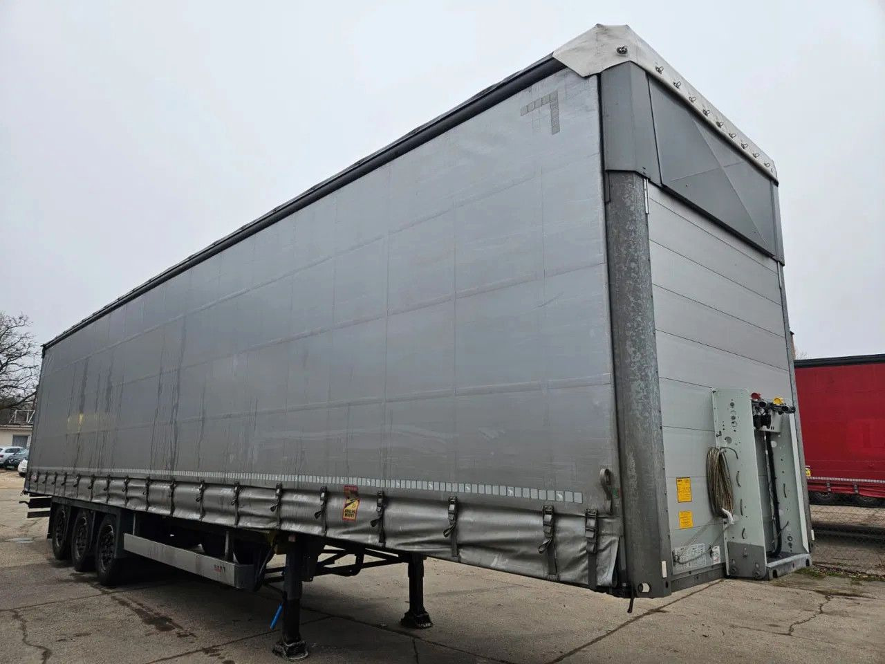 Schmitz Cargobull SCB S3T VARIOS Lifting Axle A - 10 units - Тентованный полуприцеп: фото 2 Schmitz Cargobull SCB S3T VARIOS Lifting Axle A - 10 units - Тентованный полуприцеп: фото 2