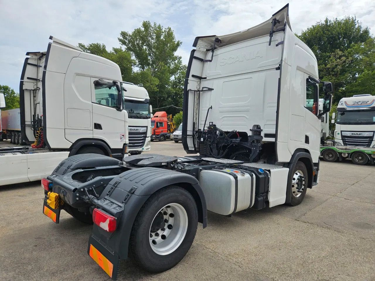 Scania R450 Alloy wheels, Stand Klima, Navi, 2 units - Тягач: фото 4 Scania R450 Alloy wheels, Stand Klima, Navi, 2 units - Тягач: фото 4