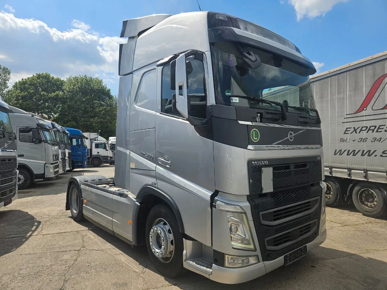 Volvo FH 500 Globe-Standard-I-Park- ACC- DAS-2 units - Тягач: фото 2 Volvo FH 500 Globe-Standard-I-Park- ACC- DAS-2 units - Тягач: фото 2