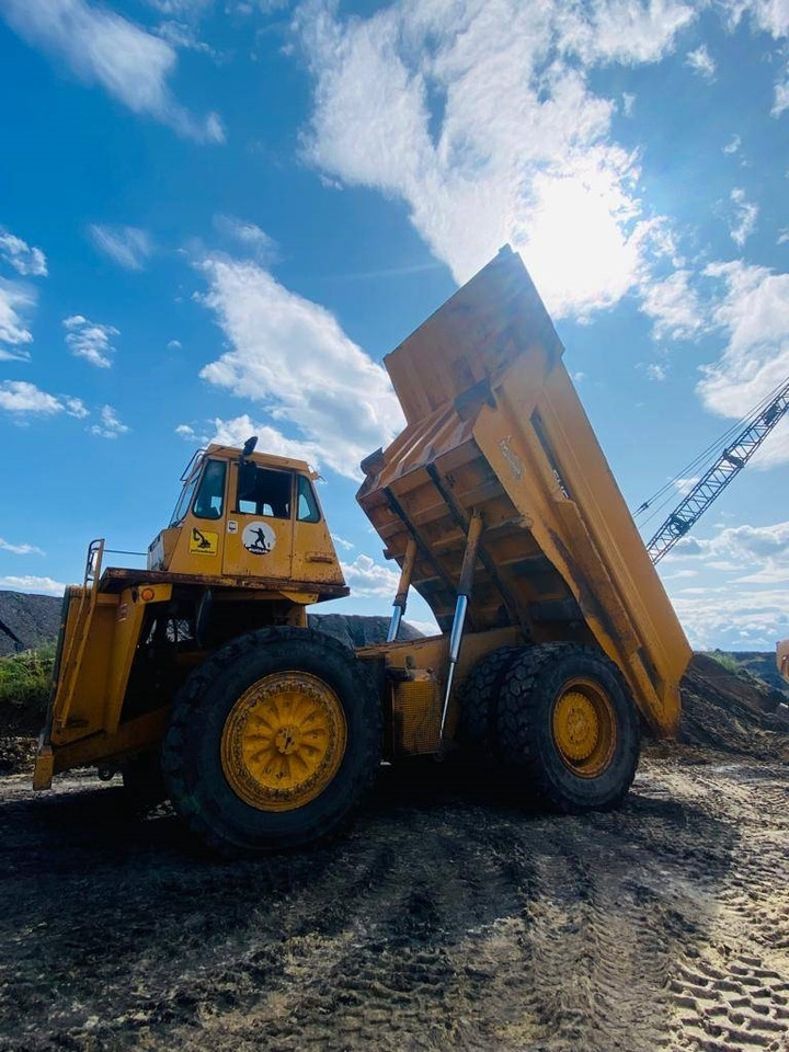 Euclid R85 B - Карьерный самосвал: фото 2 Euclid R85 B - Карьерный самосвал: фото 2