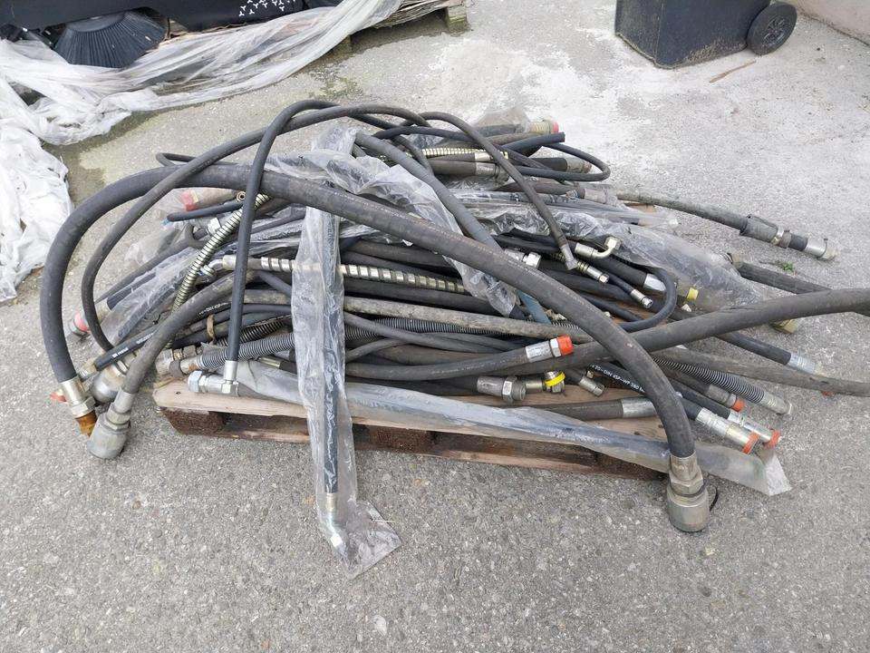 Hydraulikschläuche Schläuche Bagger Radlader Hydraulik Schläuche - Гидравлика для Строительной техники: фото 1 Hydraulikschläuche Schläuche Bagger Radlader Hydraulik Schläuche - Гидравлика для Строительной техники: фото 1