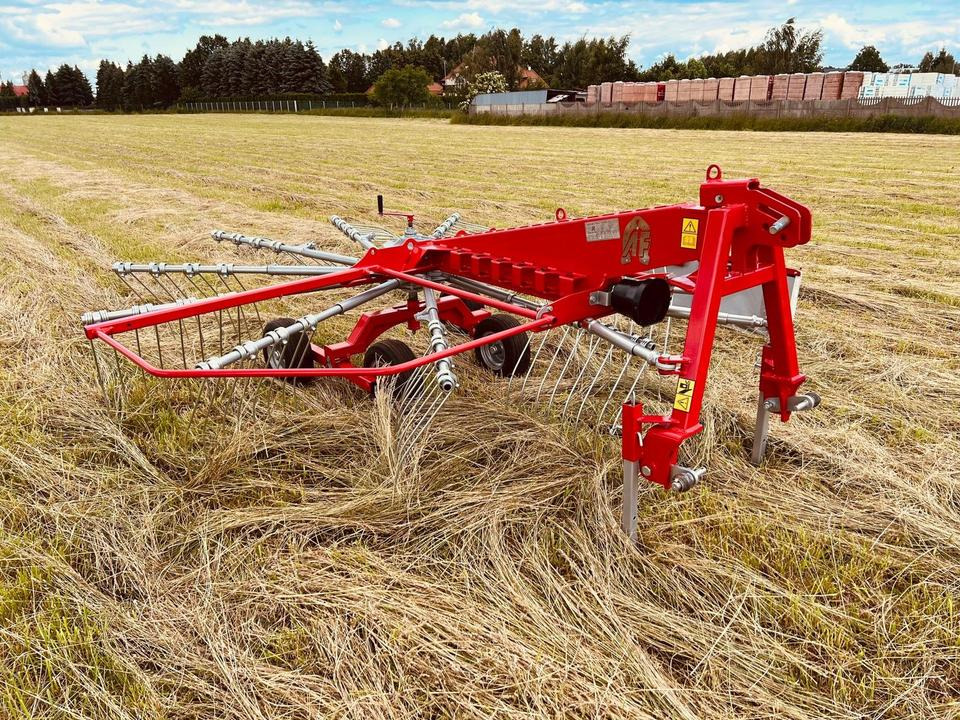 Kreiselschwader Schwader Agro Factory 4,2m KN-420 neu Krone - Сеноворошилка: фото 5 Kreiselschwader Schwader Agro Factory 4,2m KN-420 neu Krone - Сеноворошилка: фото 5