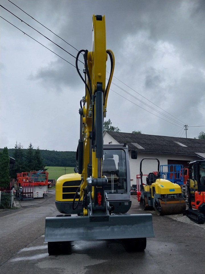 Neuson 8003, 80, 90 - Мини-экскаватор: фото 2 Neuson 8003, 80, 90 - Мини-экскаватор: фото 2
