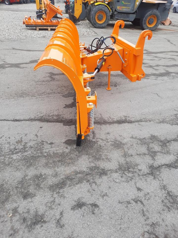 Schneeschild 3,3m Schwer Schlepper Radlader Hoflader Teleskoplade - Отвал для снега: фото 4 Schneeschild 3,3m Schwer Schlepper Radlader Hoflader Teleskoplade - Отвал для снега: фото 4