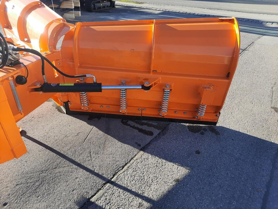 Schneeschild Vario 3,3m schwer Schlepper Radlader Teleskoplader - Отвал для снега: фото 3 Schneeschild Vario 3,3m schwer Schlepper Radlader Teleskoplader - Отвал для снега: фото 3