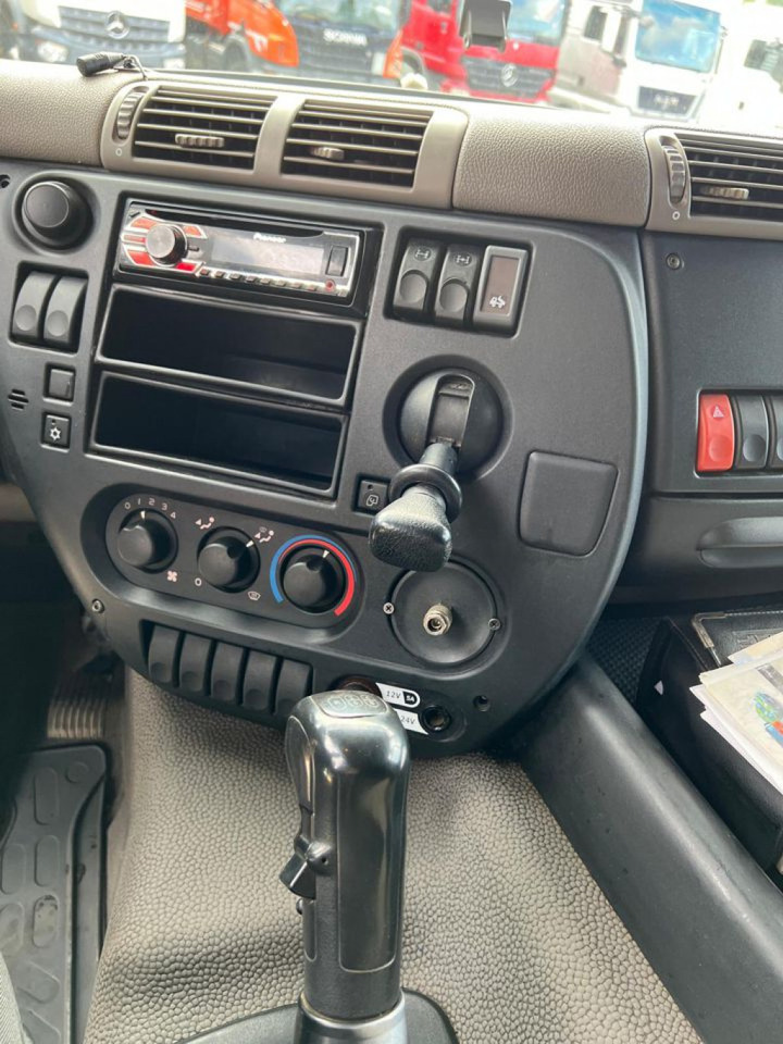 Самосвал DAF TRUCKS (NL) CF 85 410 4-Achs Kipper Meiller Bordmatik: фото 9 Самосвал DAF TRUCKS (NL) CF 85 410 4-Achs Kipper Meiller Bordmatik: фото 9