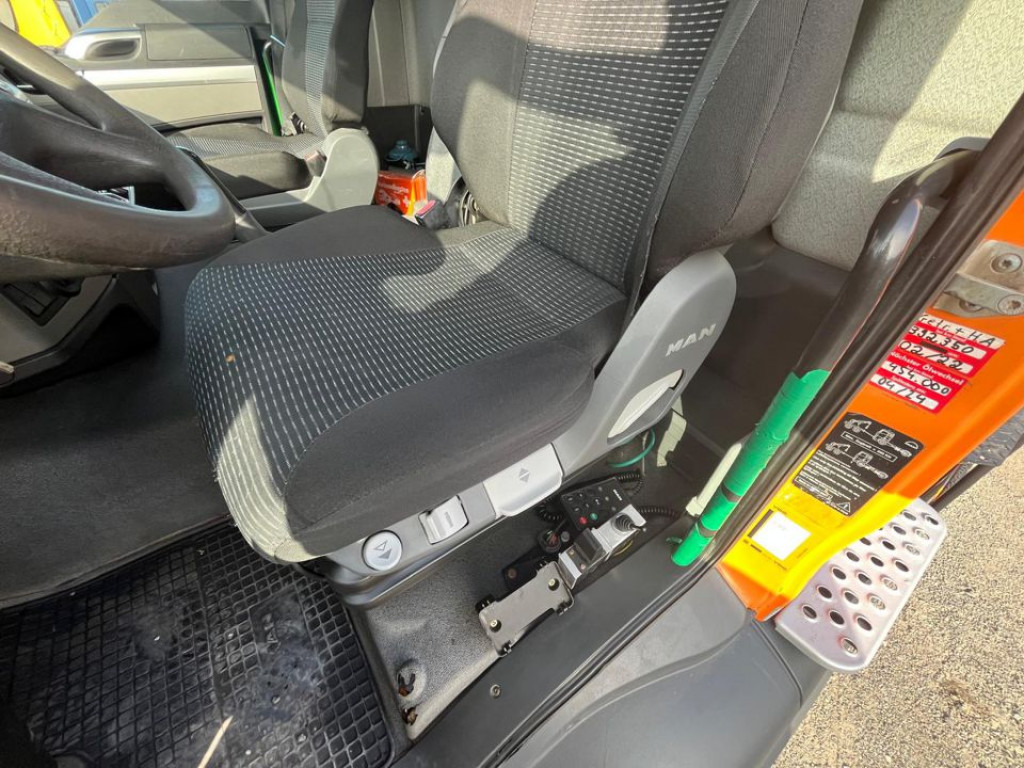 MAN TG-S 26.400 6x4H-2 BL Abrollkipper mit Kran Lift Lenk - Крюковой мультилифт, Автоманипулятор: фото 4 MAN TG-S 26.400 6x4H-2 BL Abrollkipper mit Kran Lift Lenk - Крюковой мультилифт, Автоманипулятор: фото 4