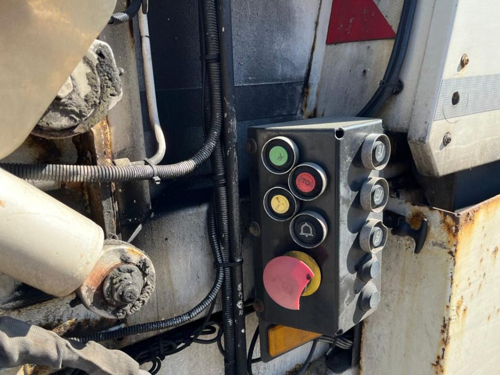 Мусоровоз для транспортировки мусора MERCEDES-BENZ Actros 2532 L 6x2 Müllwagen Faun Powerpress 25m³: фото 6 Мусоровоз для транспортировки мусора MERCEDES-BENZ Actros 2532 L 6x2 Müllwagen Faun Powerpress 25m³: фото 6