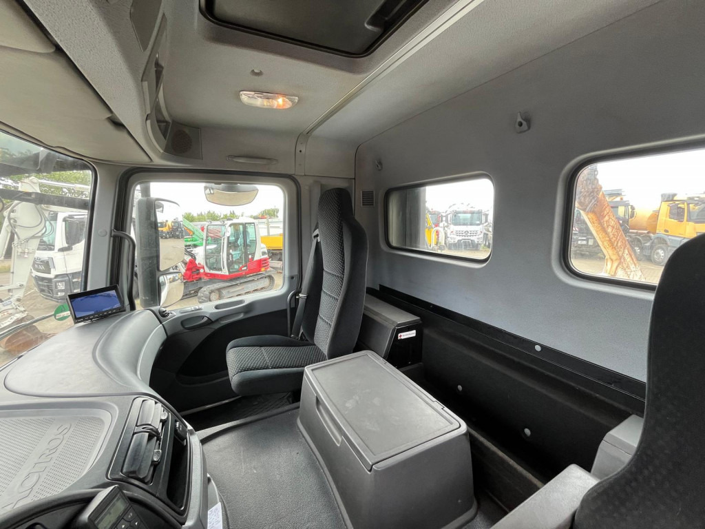 MERCEDES-BENZ Actros 2541 L6x2 Absetzkipper Meiller - Портальный бункеровоз: фото 4 MERCEDES-BENZ Actros 2541 L6x2 Absetzkipper Meiller - Портальный бункеровоз: фото 4
