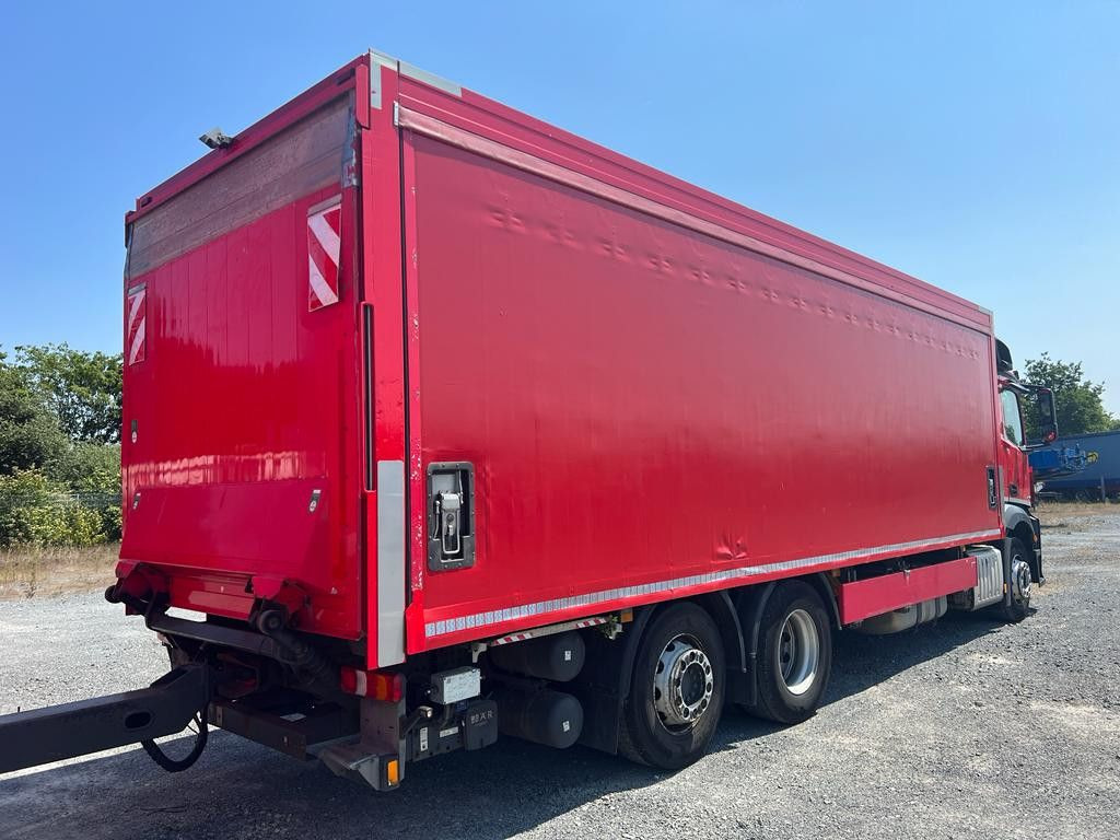 Mercedes-Benz Antos 2540 L 6x2 Pritsche LBW Mercedes-Benz Antos 2540 L 6x2 Pritsche LBW - Грузовик для перевозки напитков: фото 5 Mercedes-Benz Antos 2540 L 6x2 Pritsche LBW Mercedes-Benz Antos 2540 L 6x2 Pritsche LBW - Грузовик для перевозки напитков: фото 5