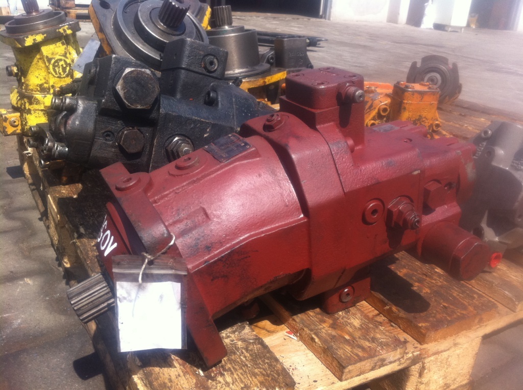 SENNEBOGEN A6VM107HAXT/63W-ZB370A-SK 2033315 225.01.60 - Гидравлический мотор для Строительной техники: фото 1 SENNEBOGEN A6VM107HAXT/63W-ZB370A-SK 2033315 225.01.60 - Гидравлический мотор для Строительной техники: фото 1