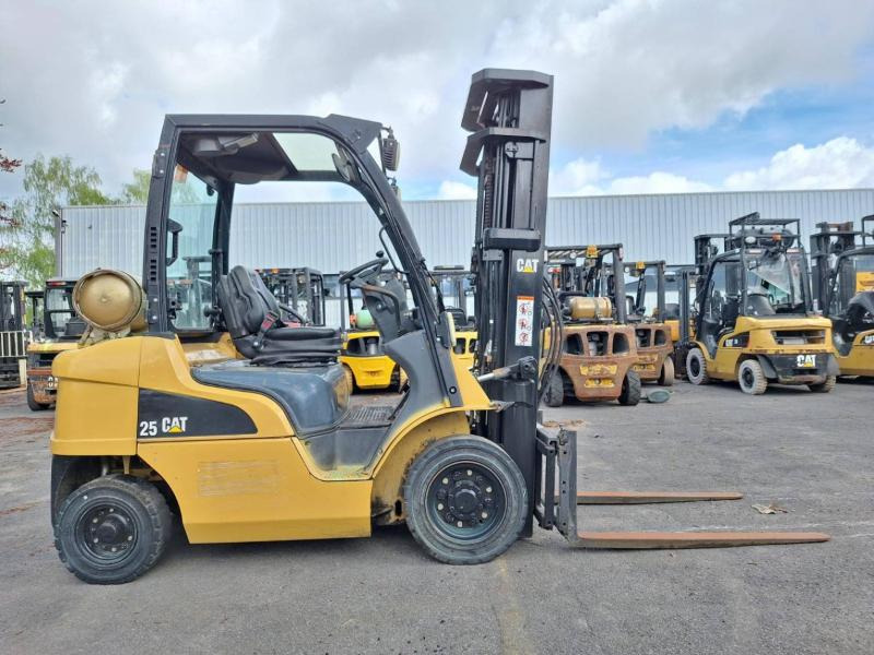 Газовый погрузчик Caterpillar GP25N: фото 6