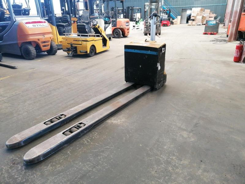 Caterpillar NPP20N2 - Тележка: фото 1 Caterpillar NPP20N2 - Тележка: фото 1